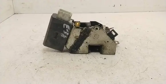 BMW 7 E38 Rear door lock 40620751 8352165