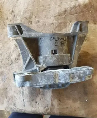 Peugeot 308 Engine mount vacuum valve 4A103720