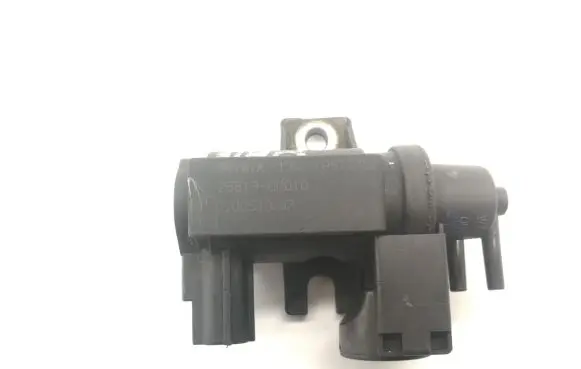 Toyota Avensis T250 Turbo solenoid valve 258190R010