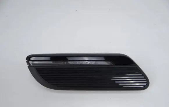 Mini One - Cooper F56 F55 Front fender indicator light 9879002