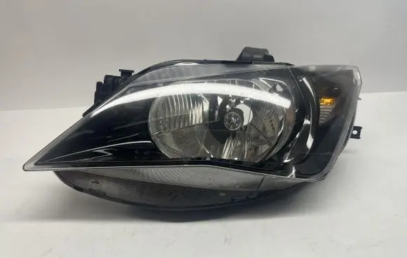 Seat Ibiza I (021A) Headlight/headlamp 6J1941021E