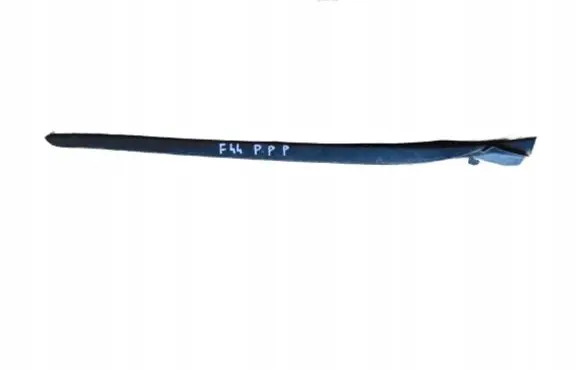 BMW 2 F44 Windshield trim 7475980