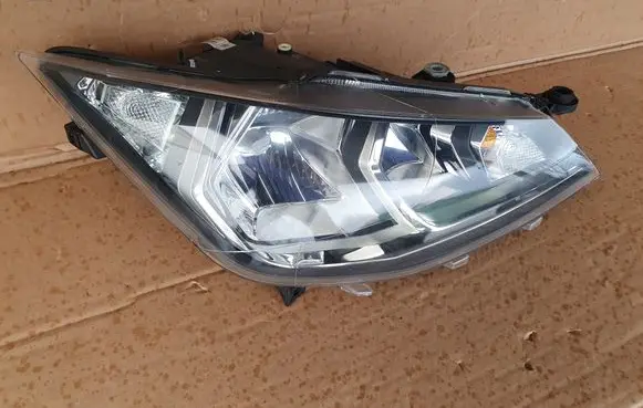 Seat Ibiza V (KJ) Headlight/headlamp 6F1941006B 90120769