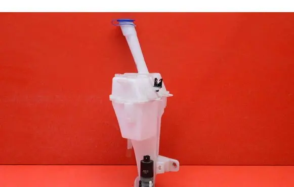 Toyota Yaris Cross Windshield washer fluid reservoir/tank 
