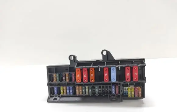 BMW 7 E65 E66 Fuse module 18560