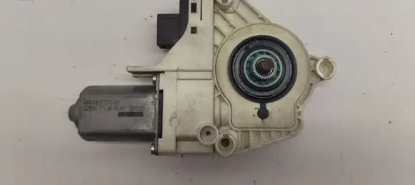 Audi A6 S6 C6 4F Front door window regulator motor 4F0959801D