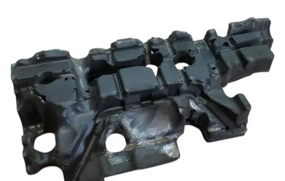 Toyota Auris 150 Heat shield in engine bay 