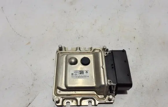 Nissan NV300 Engine control unit/module 237G00049R