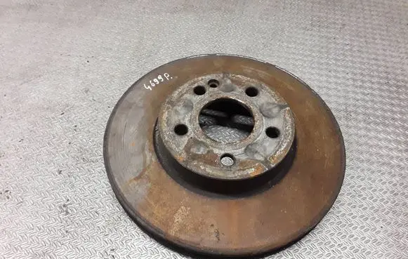 Mercedes-Benz Vito Viano W447 Front brake disc