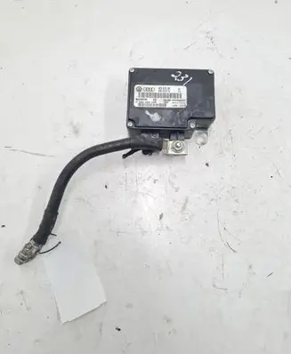 Audi A8 S8 D3 4E Battery control module 4E0915181