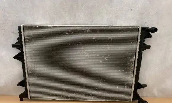 Skoda Yeti (5L) Optional radiator 5K0121251S M168675C