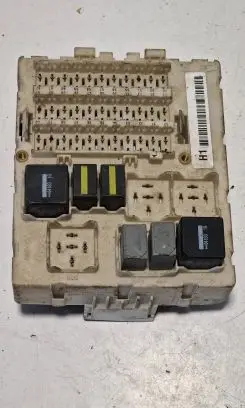 Ford Focus Fuse box set 2M5T14A073BE 518273404