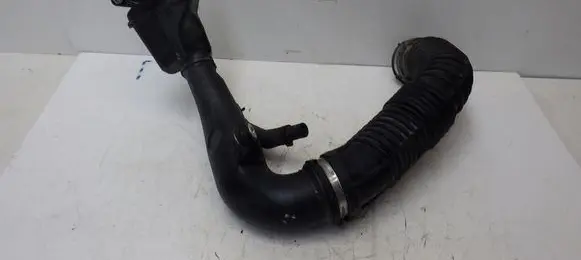 Opel Movano B Air intake duct part 171