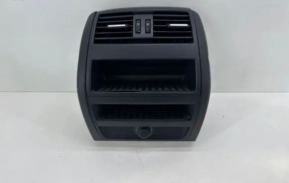 BMW 5 F10 F11 Rear air vent grill 9158312