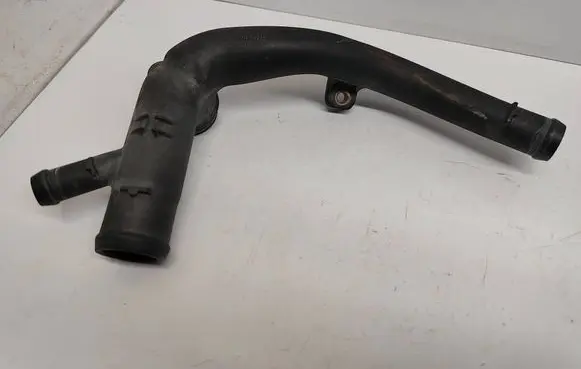 Mercedes-Benz A W169 Engine coolant pipe/hose A2662000052 2662000052