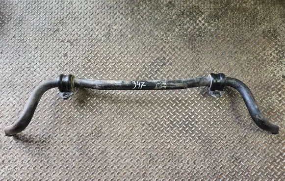Jeep Grand Cherokee Front anti-roll bar/sway bar M15637219 M13637087