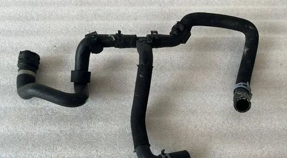 Audi A8 S8 D5 Engine coolant pipe/hose 4N0122293AQ