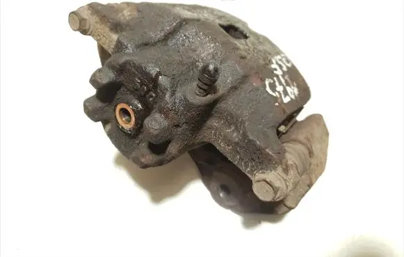 Mitsubishi Outlander Front brake caliper