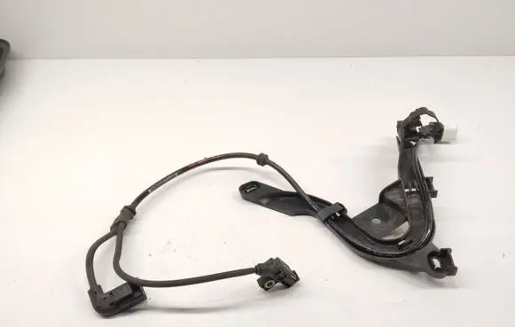 Mercedes-Benz C W206 Handbrake wiring loom/harness A2065404401