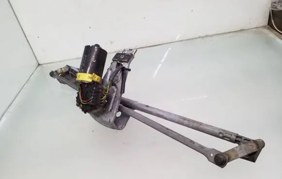 Audi A6 S6 C4 4A Front wiper linkage and motor 0390241330 3397020259 4a1955023c
