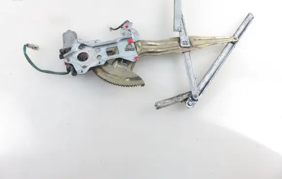 Mitsubishi Pajero Front door window regulator with motor 0621006534