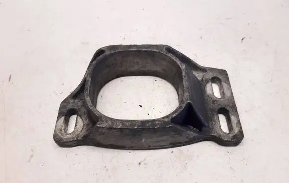 Audi A4 S4 B7 8E 8H Engine mounting bracket 8E0199335P