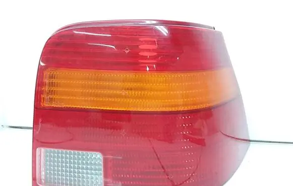 Volkswagen Golf IV Rear/tail lights 1J6945096R