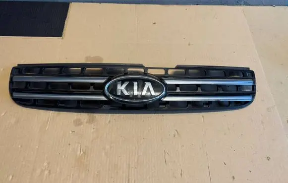 KIA Sportage Front grill 863501F030