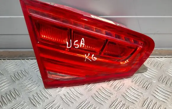 Audi A8 S8 D4 4H Tailgate rear/tail lights 4H0945093A