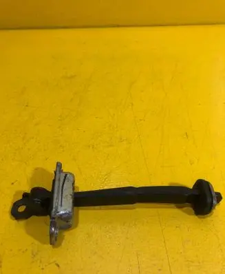 Chevrolet Captiva Front door check strap stopper 