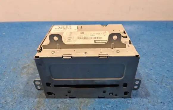 Chevrolet Orlando Radio/GPS head unit trim 22936573
