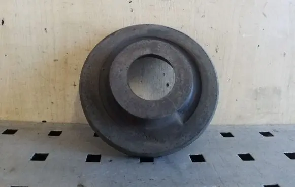 Volkswagen PASSAT CC Rear coil spring rubber mount 1K0512149B