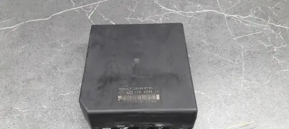 Renault Megane III BSM Control unit 284b61871r