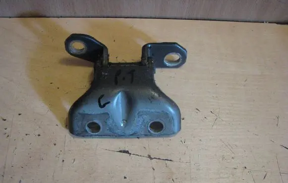 Hyundai i30 Rear door upper hinge 793202H000
