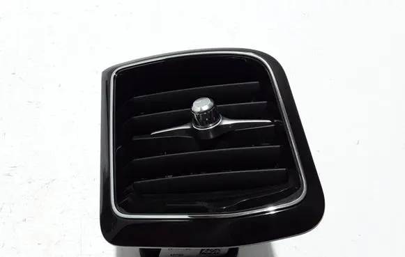 Volvo XC60 Dashboard side air vent grill/cover trim 31477273