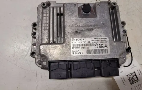 Peugeot 207 Engine control unit/module 0281012523 9664843480 9657699480