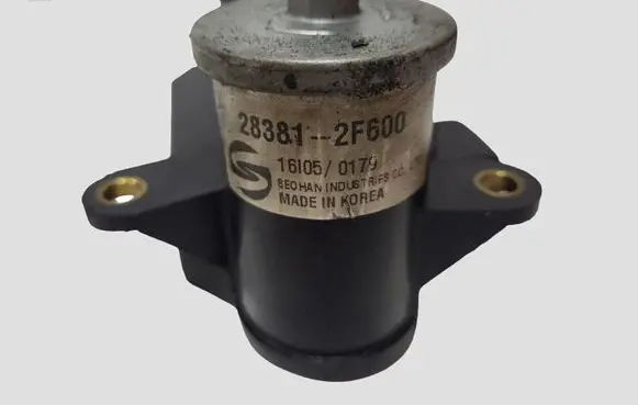 Hyundai Santa Fe Intake manifold valve actuator/motor 283812F600