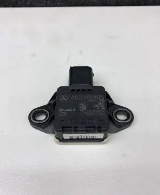 Mercedes-Benz E W212 ESP (stability system) control unit A0009059101