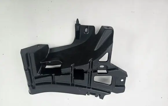 Peugeot 5008 Front bumper mounting bracket 24010
