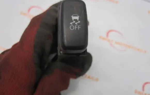Mitsubishi ASX ESP (stability program) switch 