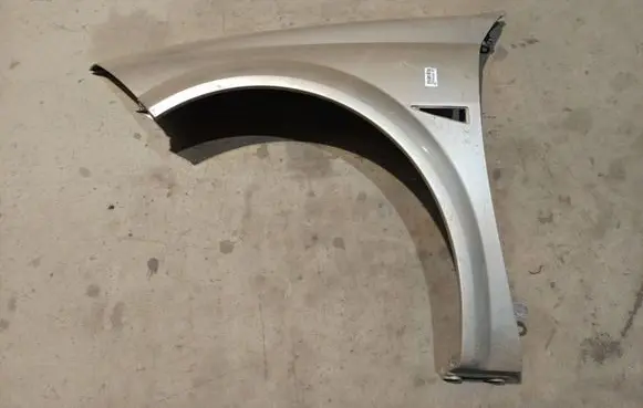 Renault Megane II Fender