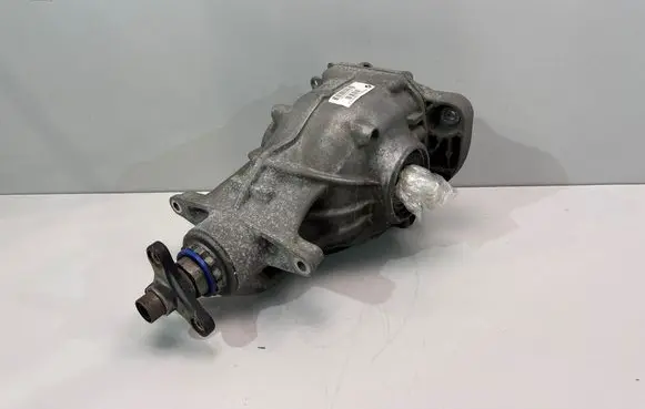BMW 5 G30 G31 G38 Rear differential 8632067