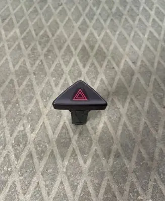 Volvo V70 Hazard light switch 30739320 07W062