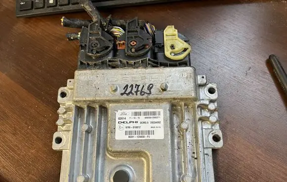 Ford Galaxy Engine control unit/module bg9112a650pj bg91-12a650-pj 97ri010012