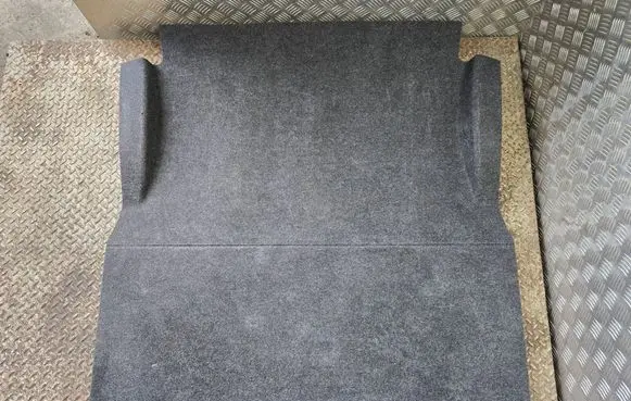 Dodge Challenger Trunk/boot mat liner 68169878AB