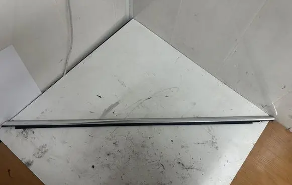 Volvo S90, V90 Front door trim (molding) 31848055