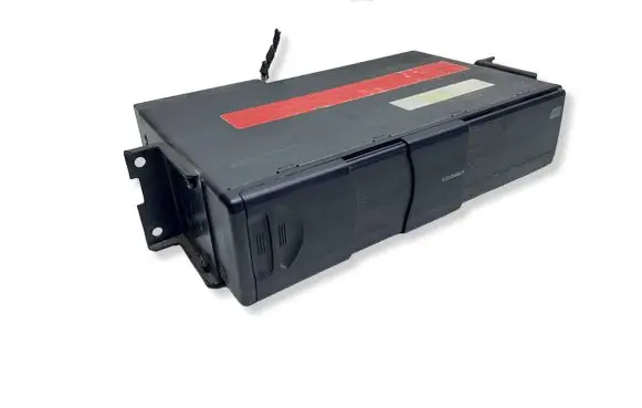 BMW 3 E46 CD/DVD changer 6913389KASACJA 6913389