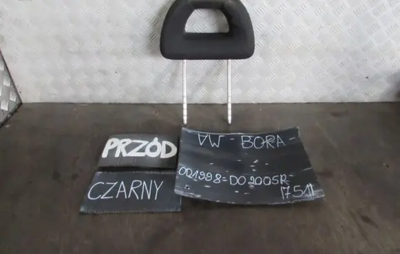 Volkswagen Bora Rear seat headrest 