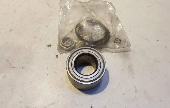 Volkswagen Golf II Front wheel bearing hub UKBA906 BAH0023