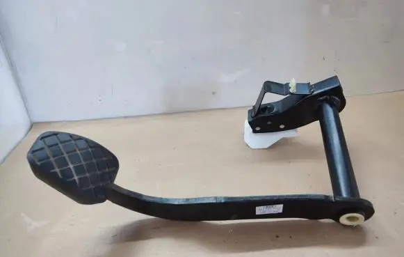 Audi A4 S4 B8 8K Brake pedal 8K2721140A